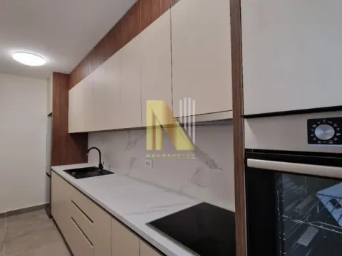 Izdavanje, četvorosoban stan, 78m², Novo naselje, Novi Sad - image 9