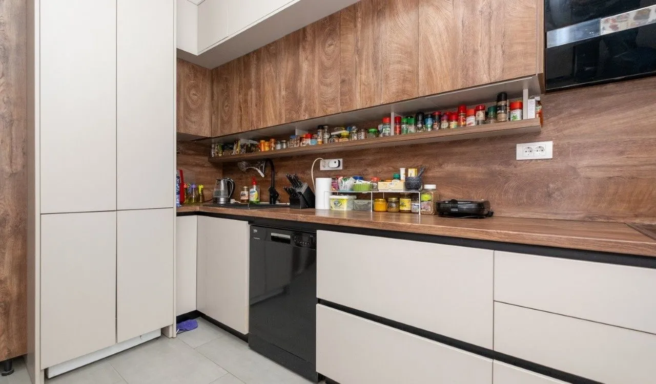 Sale, three bedroom apartment, 126m², Malo Brdo, Podgorica
