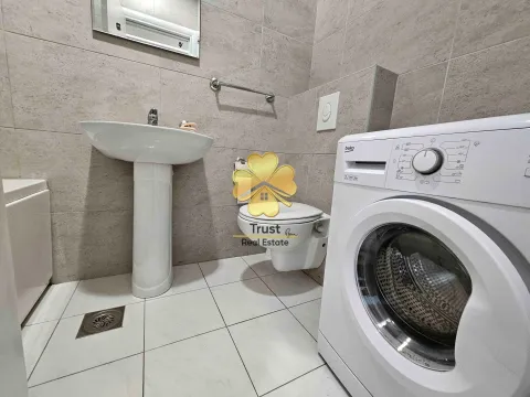 Izdavanje, jednosoban stan, 41m², Momišići, Podgorica - image 9