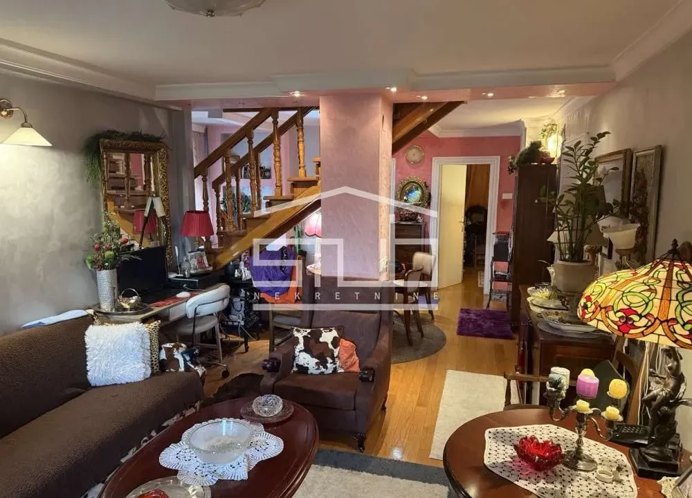 Prodaja, četvorosoban stan, 103m², Čukarica, Beograd