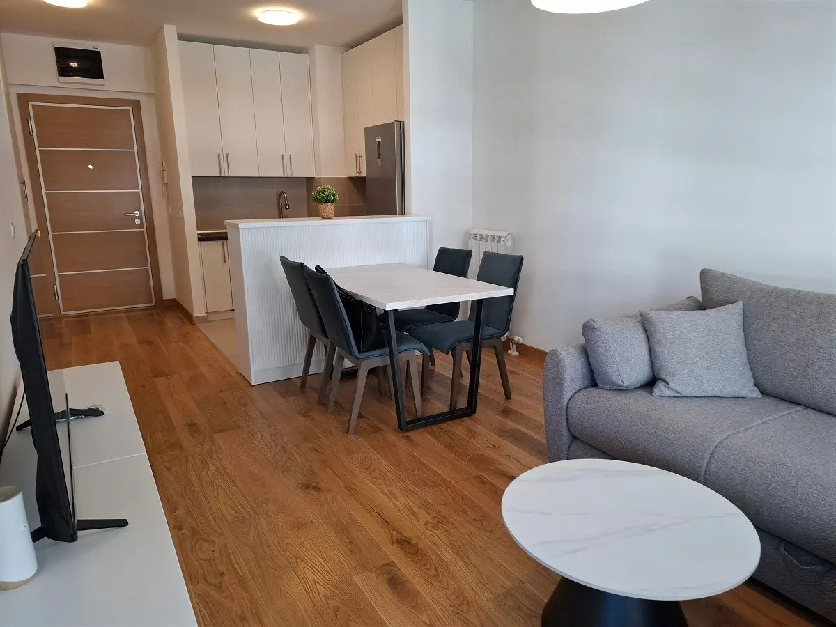 Rent, two bedroom apartment, 46m², Voždovac Sve Podlokacije, Beograd