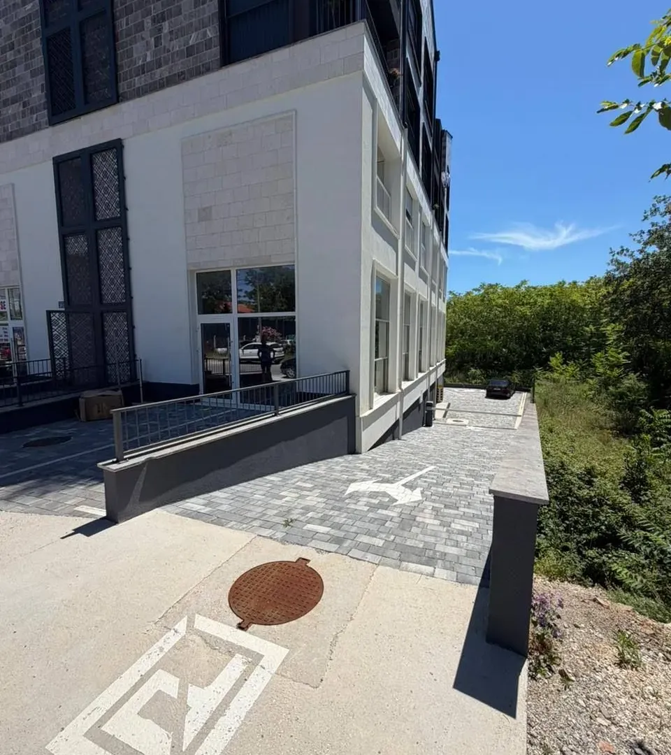 Sale, office space, 210m², Centar, Tivat