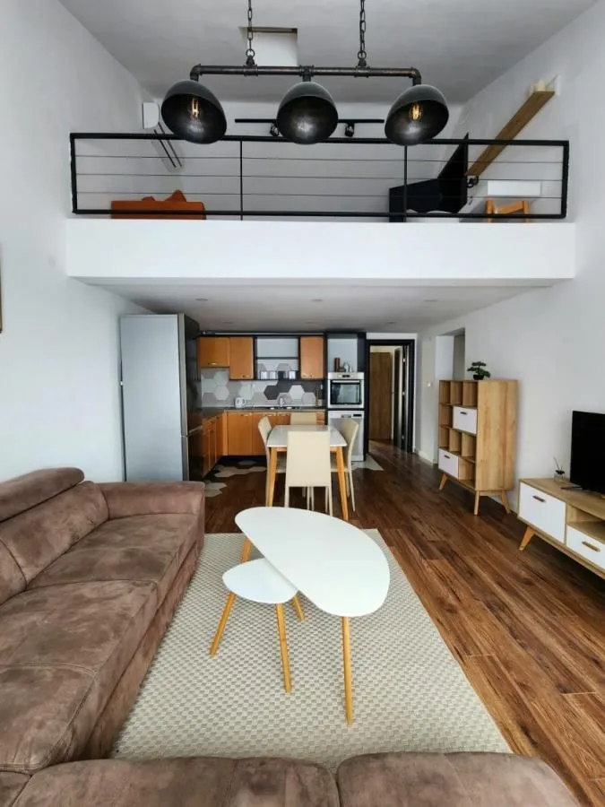Rent, three bedroom apartment, 75m², Seljanovo, Tivat