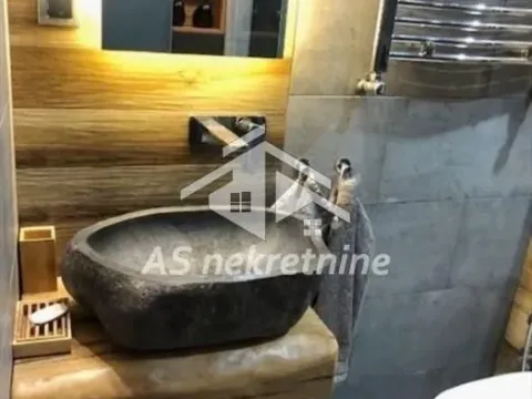 Izdavanje, dvosoban stan, 60m², Voždovac Sve Podlokacije, Beograd - image 16