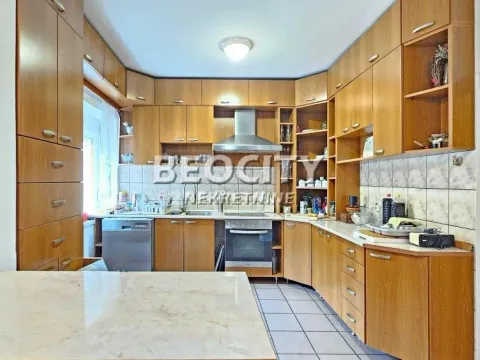 Prodaja, kuća, 318m², Sremski Karlovci, Novi Sad - image 9