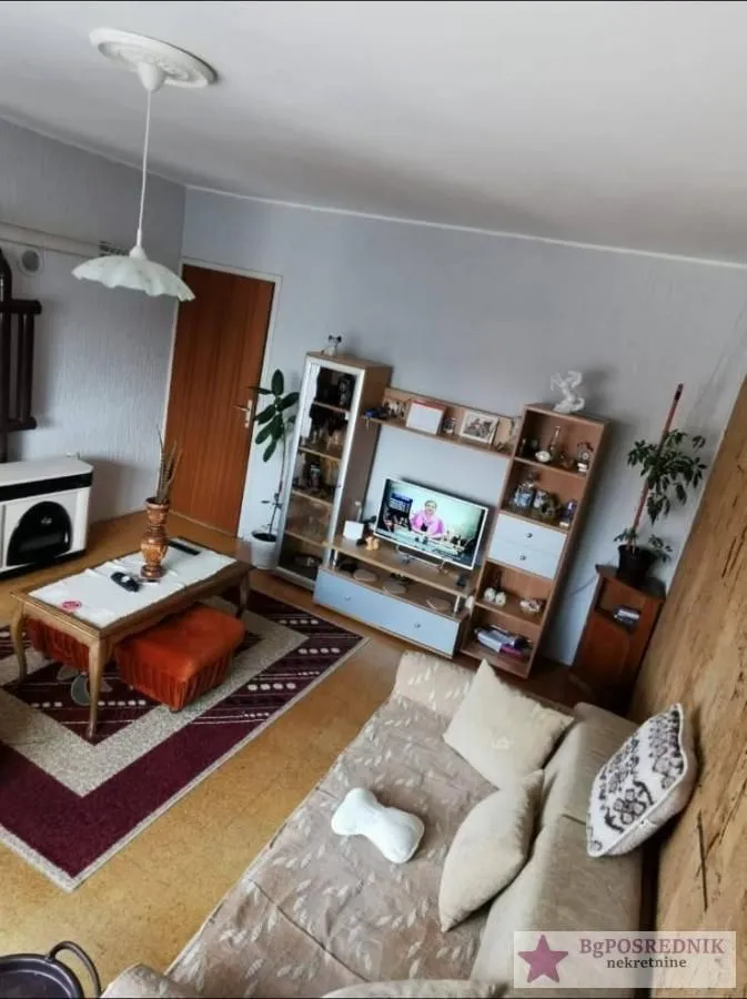Prodaja, kuća, 200m², Centar, Inđija