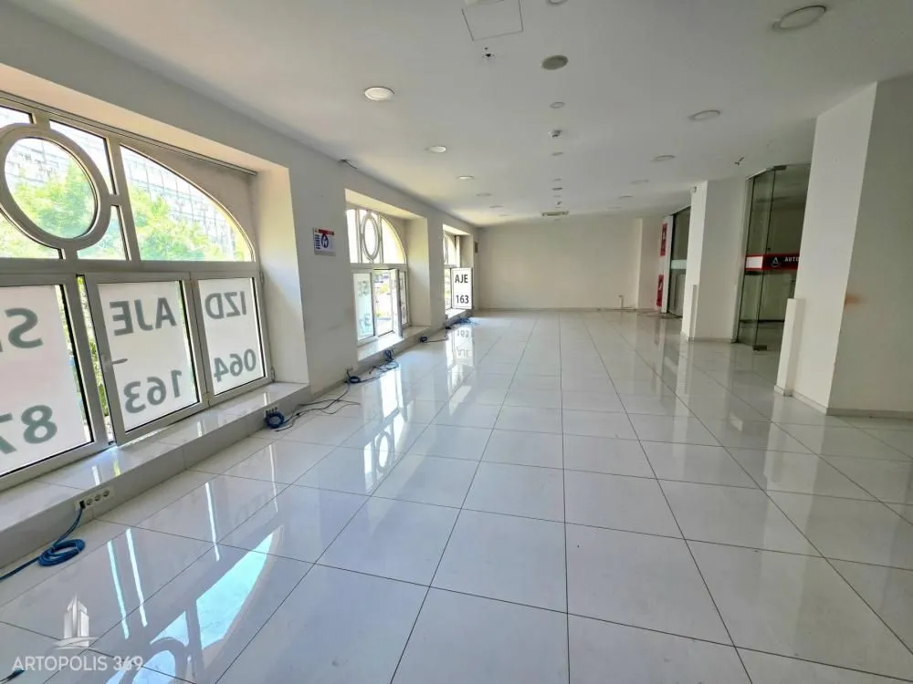 Rent, office space, 185m², Stari Grad, Beograd