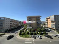 Prodaja, jednosoban stan, 13m², City Kvart, Podgorica - image 1