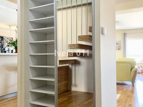 Prodaja, četvorosoban stan, 157m², Đeram Pijaca, Beograd - image 16