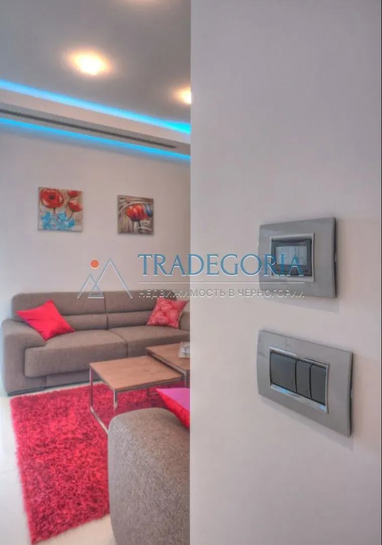Prodaja, dvosoban stan, 112m², Budva, Crna Gora