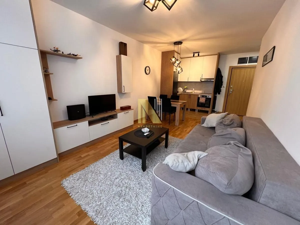 Izdavanje, dvosoban stan, 41m², Telep, Novi Sad Sve Podlokacije