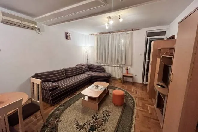 Rent, three bedroom apartment, 55m², Bulbulder, Zvezdara Sve Podlokacije