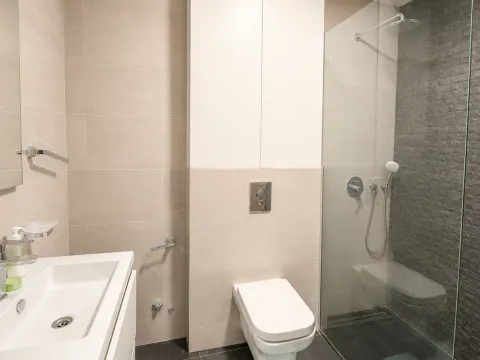Izdavanje, dvosoban stan, 69m², Ljubović, Podgorica - image 12