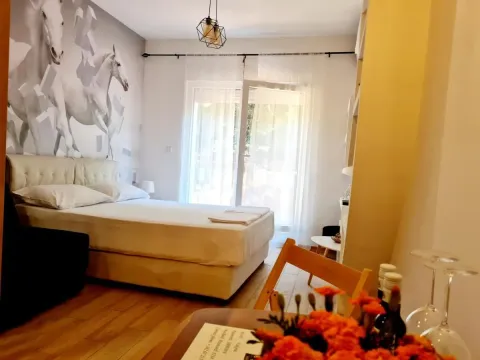 Prodaja, garsonjera, 27m², Budva, Crna Gora - image 17