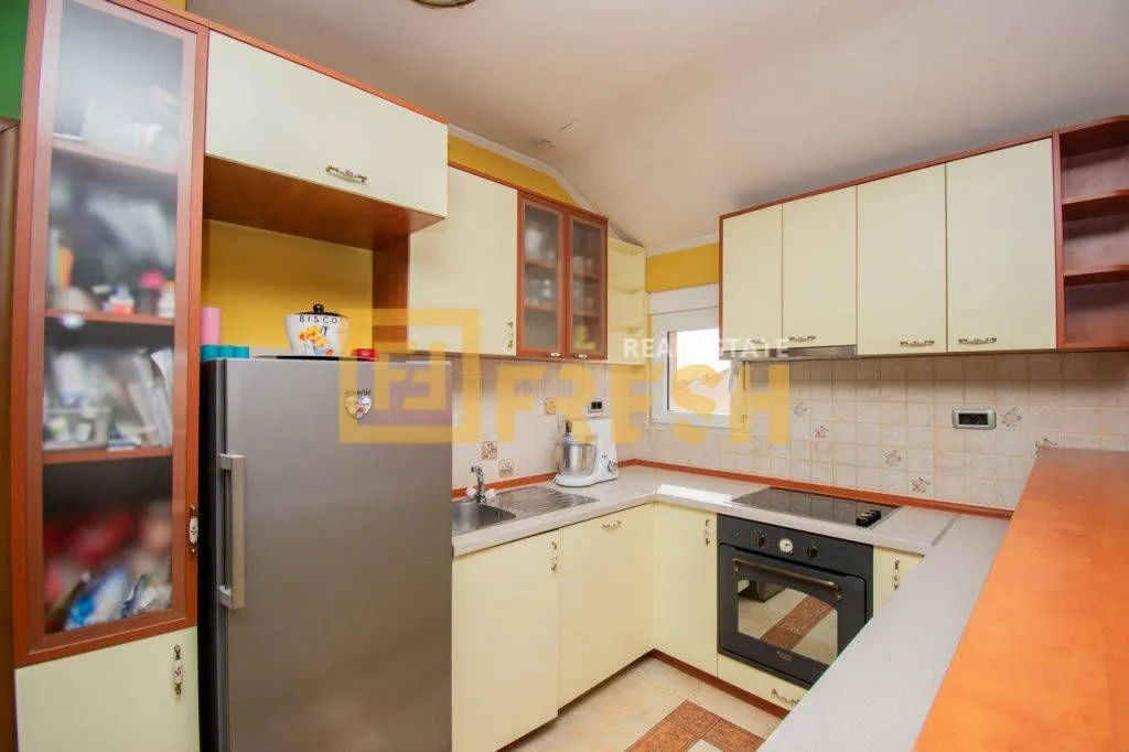 Sale, three bedroom apartment, 80m², Zabjelo, Podgorica
