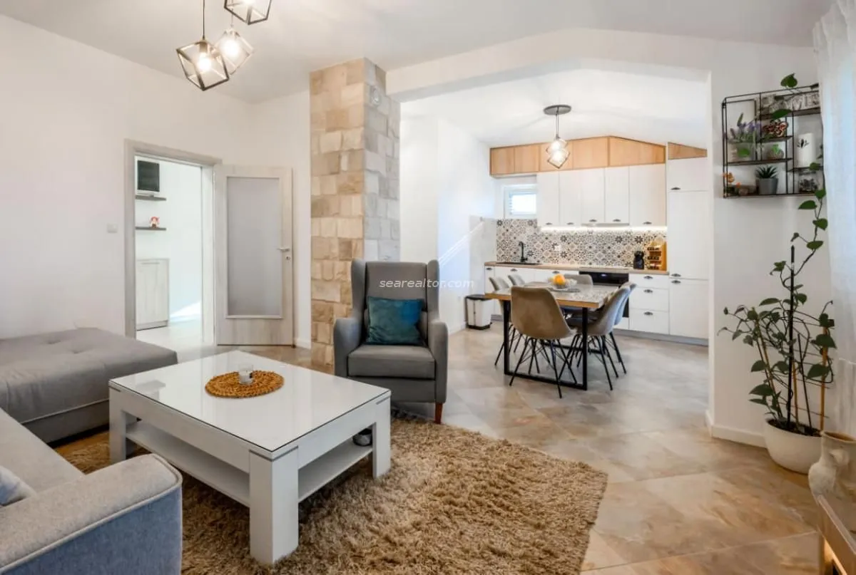 Rent, three bedroom apartment, 120m², Mrčevac, Tivat