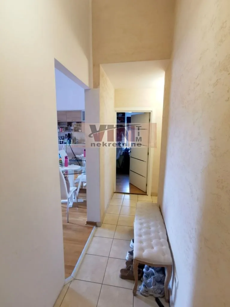 Izdavanje, dvosoban stan, 59m², Altina, Beograd