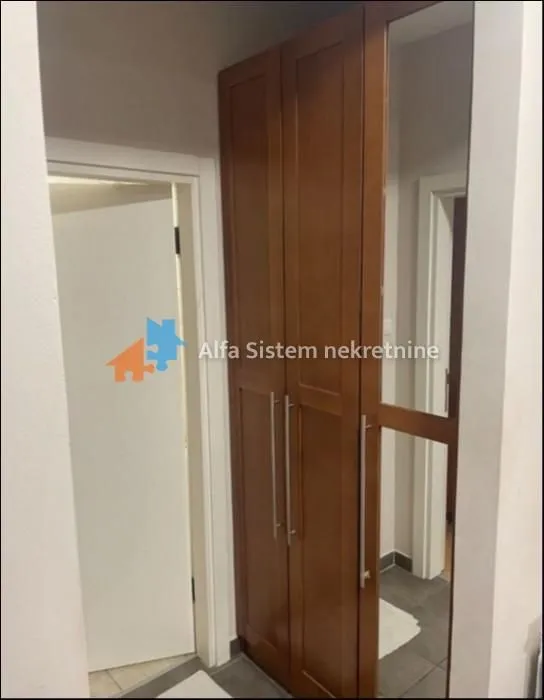Izdavanje, dvosoban stan, 50m², Vračar Sve Podlokacije, Beograd
