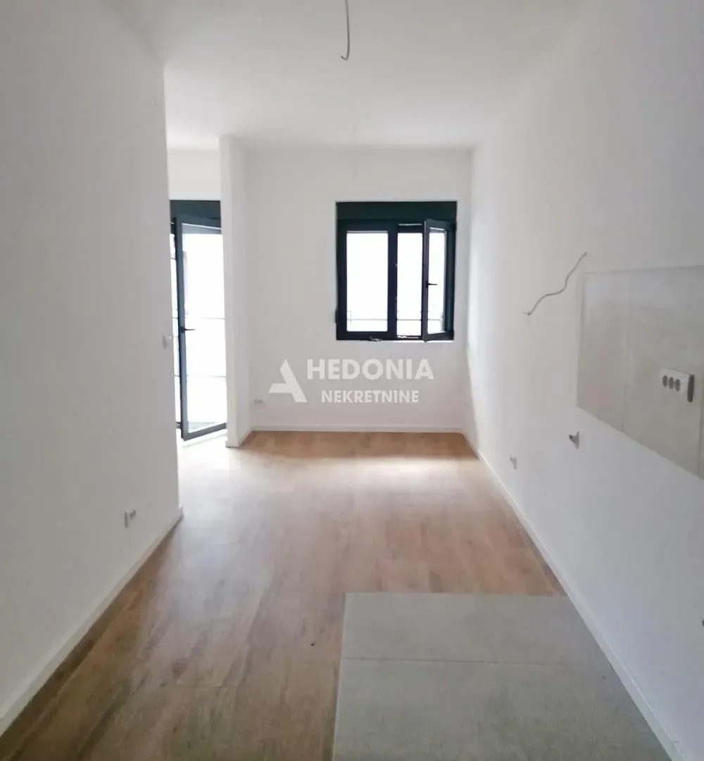 Rent, office space, 45m², Savski Venac, Beograd