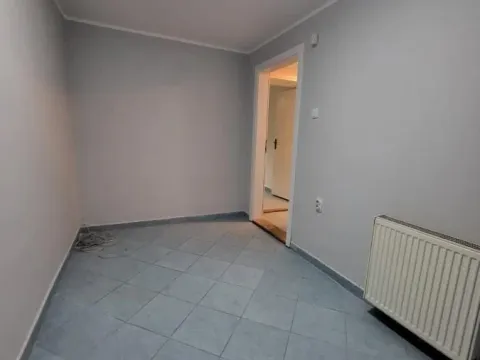 Rent, office space, 40m², Spens, Novi Sad Sve Podlokacije - image 9