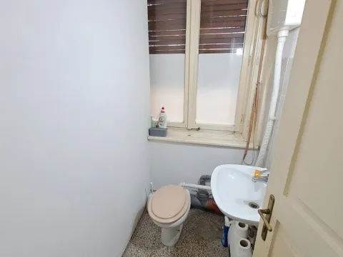 Prodaja, jednosoban stan, 32m², Centar, Podgorica - image 4