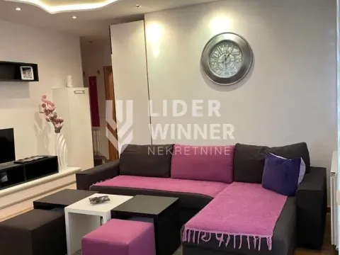 Prodaja, dvosoban stan, 44m², Centar, Zlatibor