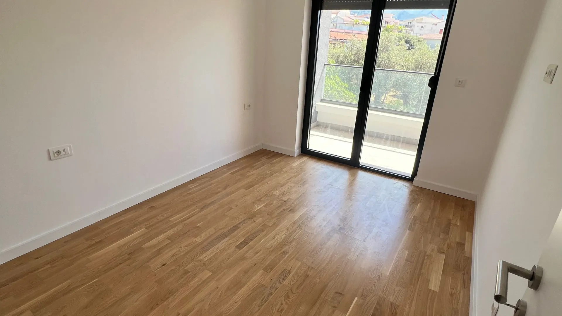 Rent, one bedroom apartment, 44m², Šušanj, Bar