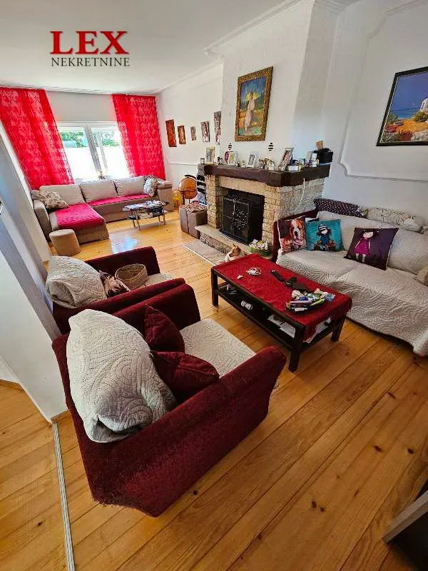 Prodaja, kuća, 103m², Barajevo (mesto), Barajevo