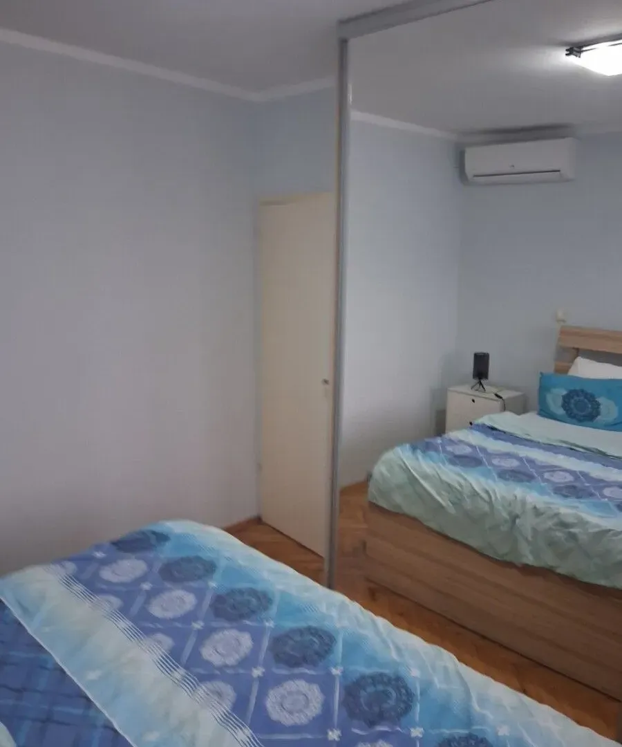 Rent, house, 108m², Stari Aerodrom, Podgorica
