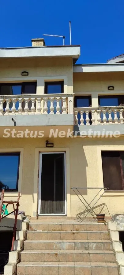 Prodaja, kuća, 420m², Temerin, Novi Sad