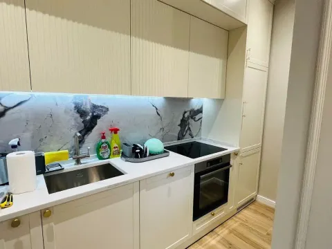 Rent, two bedroom apartment, 72m², Tivat, Crna Gora - image 3