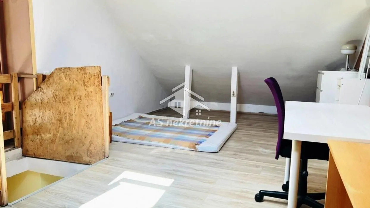 Izdavanje, dvosoban stan, 66m², Slavija, Vračar Sve Podlokacije