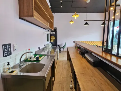 Izdavanje, poslovni prostor, 50m², Zabjelo, Podgorica - image 4