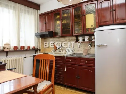 Sale, three bedroom apartment, 97m², Topličin venac, Beograd - image 9