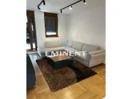 Izdavanje, trosoban stan, 80m², Stari Grad, Beograd - image 2