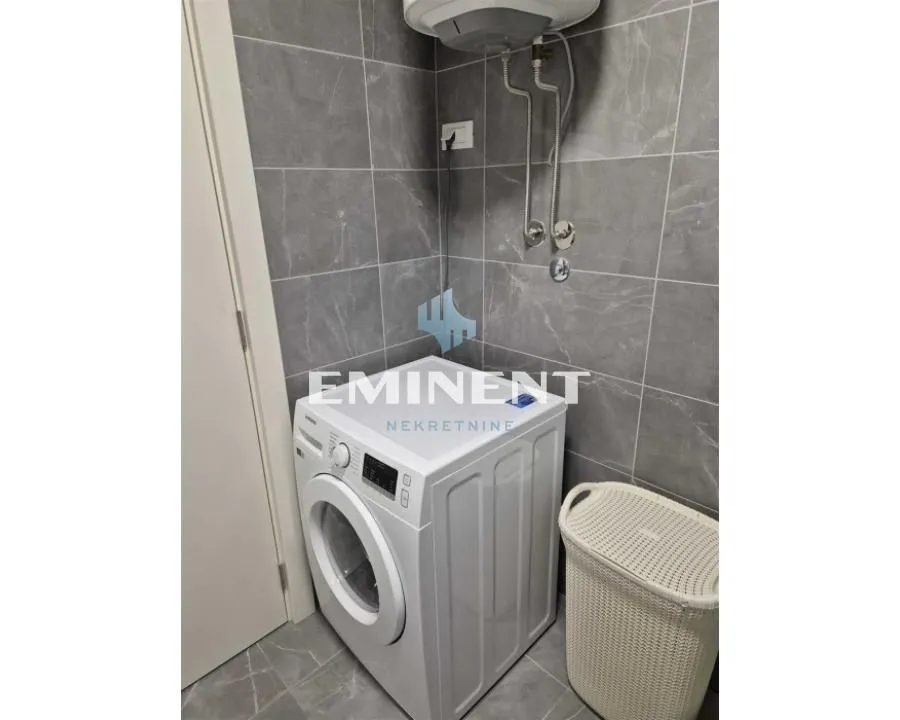 Rent, one bedroom apartment, 35m², Novi Beograd Blok 65, Novi Beograd Sve Podlokacije