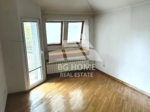 Izdavanje, kuća, 200m², Banovo Brdo, Beograd - image 11
