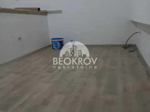 Poslovni prostor in Đeram Pijaca