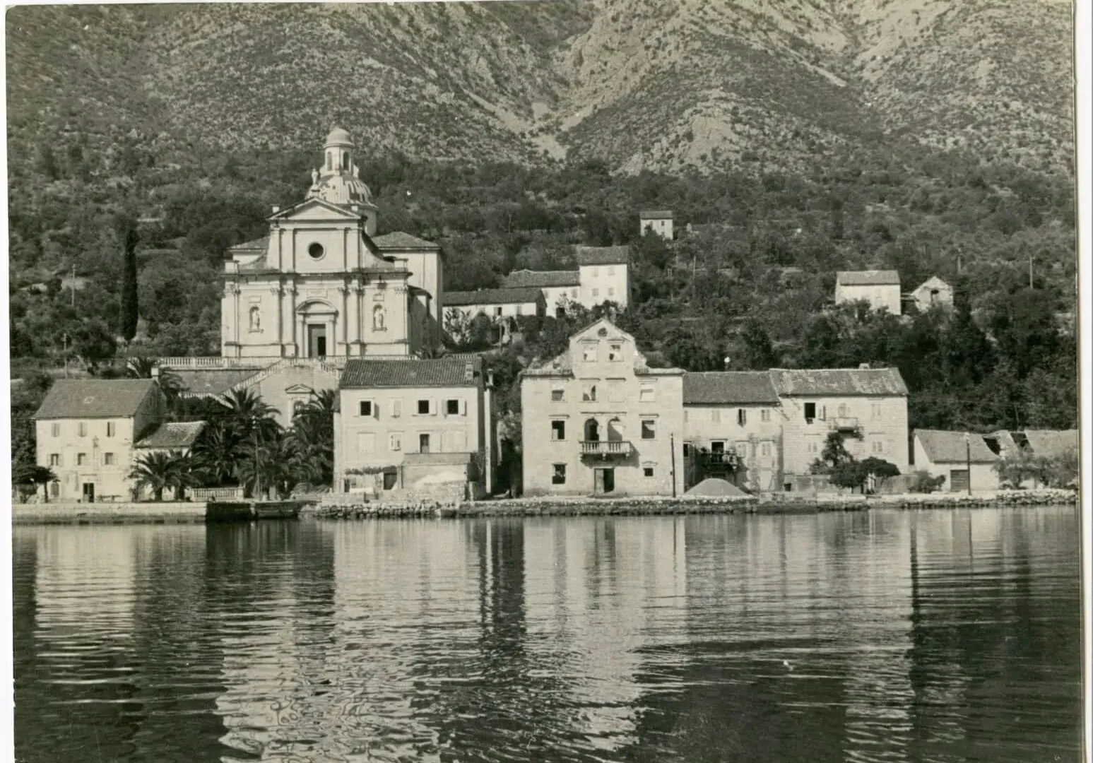 Sale, house, 424m², Prčanj, Kotor