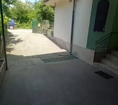 Prodaja, kuća, 117m², Pijaca, Jagodina - image 9