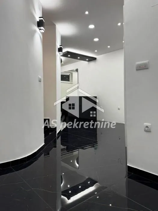 Rent, apartment, 120m², Kalenić Pijaca, Vračar Sve Podlokacije