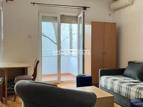 Stan in Đeram Pijaca