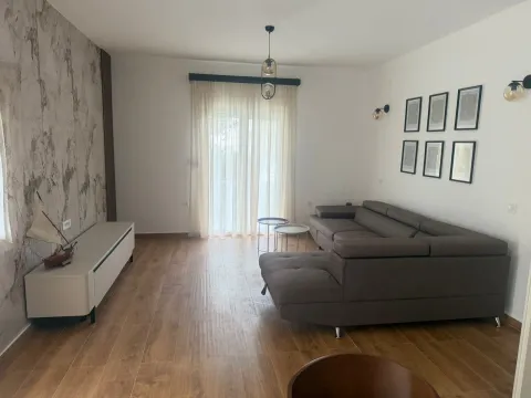 Izdavanje, jednosoban stan, 65m², Seljanovo, Tivat - image 6