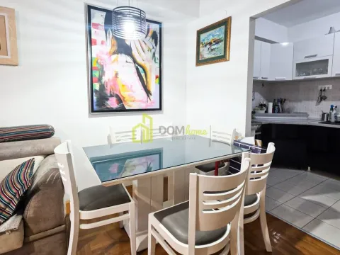 Prodaja, dvosoban stan, 80m², City Kvart, Podgorica - image 4