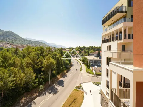 Prodaja, dvosoban stan, 91m², Tivat, Crna Gora - image 15