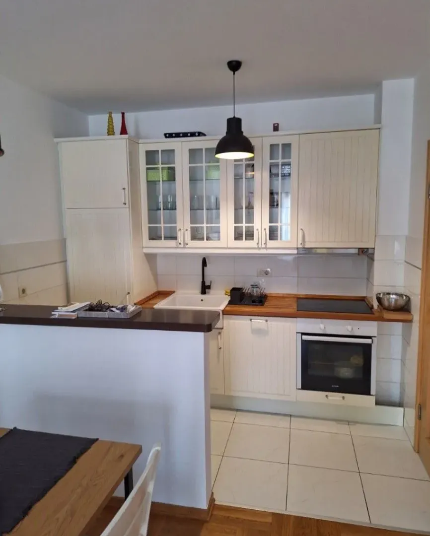 Rent, one bedroom apartment, 55m², Pobrežje, Podgorica