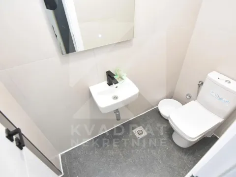 Rent, two bedroom apartment, 79m², Momišići, Podgorica - image 11