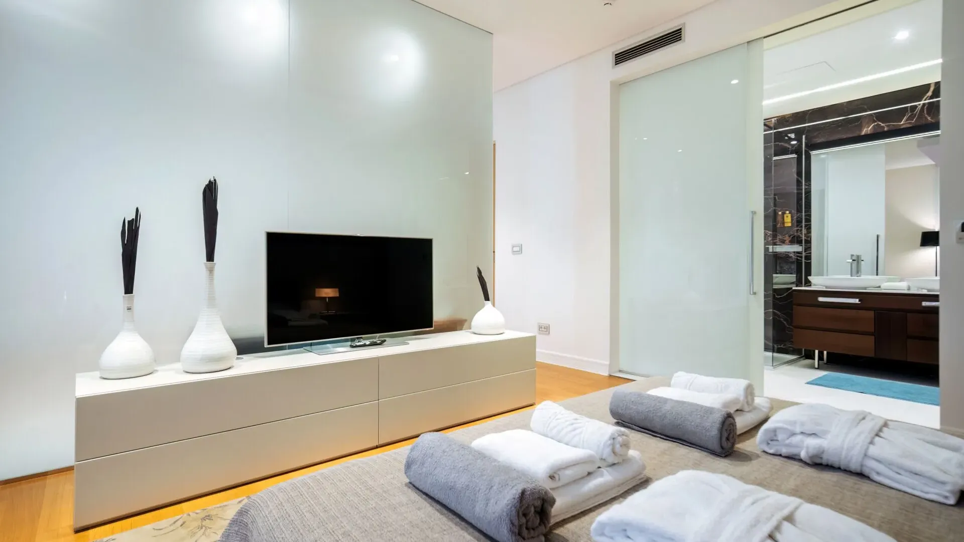 Sale, two bedroom apartment, 508m², Budva, Crna Gora
