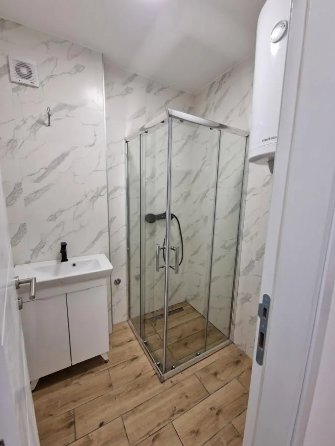 Prodaja, trosoban stan, 73m², Rotkvarija, Novi Sad Sve Podlokacije
