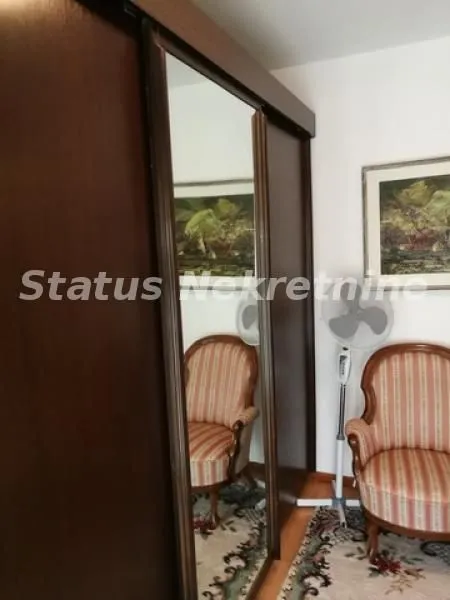 Prodaja, dvosoban stan, 55m², Stari grad, Novi Sad